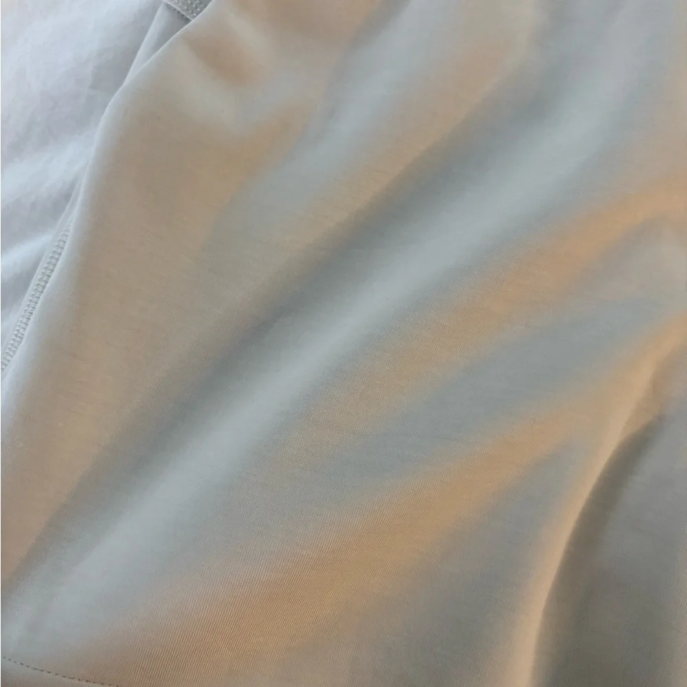 NWOT Lululemon Softstreme High-Rise Short 4